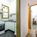 Rent 4 bedroom apartment in Barcelona