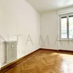 Affitto 2 camera appartamento di 56 m² in Milan