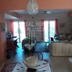 Rent 5 bedroom apartment of 190 m² in Νέα Μάκρη