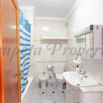 Rent 3 bedroom apartment in Cómpeta