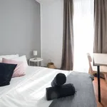 Alquilar 5 dormitorio apartamento en Madrid