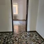 Rent 3 bedroom apartment of 200 m² in Padova