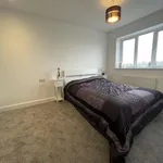 Rent 3 bedroom flat in Calderdale