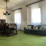 Rent 5 bedroom apartment of 195 m² in Vezzano Ligure