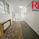 Pronajměte si 3 ložnic/e byt o rozloze 134 m² v Plzeň