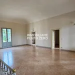 Rent 5 bedroom apartment of 200 m² in Parma