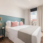 Rent 1 bedroom apartment of 95 m² in Madrid