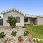 Rent 4 bedroom house in Yanchep