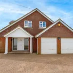 Detached house to rent in The Promenade, Peacehaven BN10