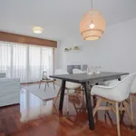 Rent 1 bedroom apartment of 55 m² in porto