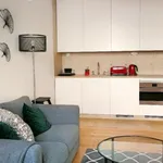 Rent 1 bedroom apartment in Lisbon