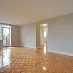 Rent 3 bedroom apartment of 98 m² in Toronto