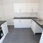 Rent 3 bedroom apartment in Yorkshire And The Humber