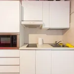 Rent 1 bedroom apartment of 45 m² in milan