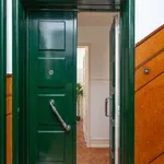 Rent a room in lisbon