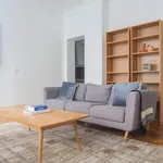 Appartement de 1130 m² avec 3 chambre(s) en location à Paris