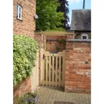 Rent 3 bedroom house in East Midlands