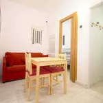 Alquilo 2 dormitorio apartamento de 20 m² en Madrid