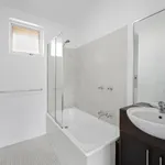 Rent 2 bedroom apartment in Kew East