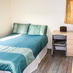 Rent 1 bedroom flat in Leeds