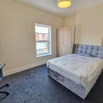 Rent 4 bedroom house in North West England