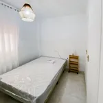 Alquilar 3 dormitorio apartamento en Valencia