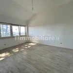 Rent 5 bedroom house of 500 m² in Morlupo