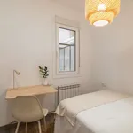 Rent a room of 90 m² in barcelona