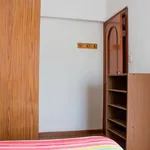 Alquilo 3 dormitorio apartamento de 60 m² en barcelona