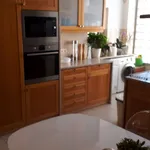 Rent 6 bedroom house of 354 m² in Lisboa