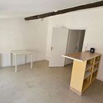Rent 2 bedroom apartment of 31 m² in Poitiers