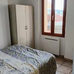 Rent 1 bedroom apartment of 27 m² in ToulonT