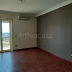 Affitto 5 camera appartamento di 140 m² in Agrigento