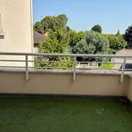 Rent 3 bedroom apartment of 58 m² in Noisy-le-Grand