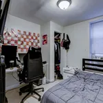 Rent 3 bedroom apartment in Jersey City