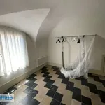 Affitto 4 camera appartamento di 130 m² in Catania