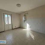 Rent 2 bedroom apartment of 55 m² in Milan