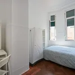 Rent 15 bedroom apartment in Lisbon