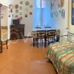 Rent 4 bedroom apartment of 93 m² in Noli