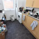 Rent 4 bedroom apartment in West Midlands