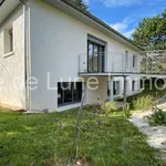 Rent 6 bedroom house of 178 m² in Saint-Didier-Au-Mont-d'Or