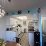 Rent 2 bedroom apartment in Redondo Beach