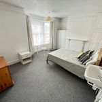 Rent 5 bedroom house in Exeter