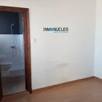 Rent 5 bedroom house of 200 m² in Oviedo