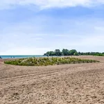 Rent 1 bedroom apartment of 7 m² in Toronto (The Beaches)