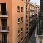 Rent a room of 100 m² in barcelona