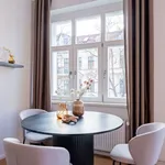 Miete 1 Schlafzimmer wohnung von 689 m² in Berlin