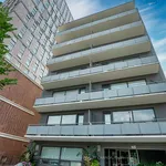 Appartement de 215 m² avec 1 chambre(s) en location à Toronto (University)