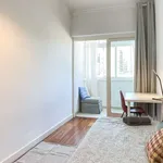 Rent a room in lisbon