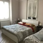 Rent 10 bedroom apartment of 120 m² in Genova